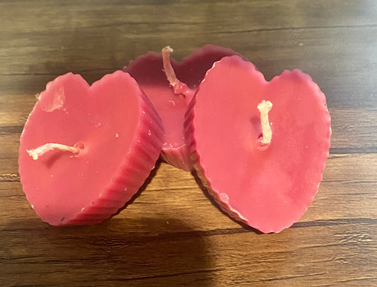 Nick’s Candle Corner- Ribbed Heart